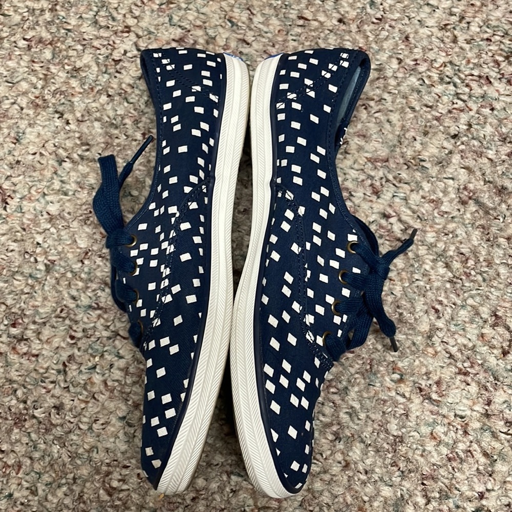 New Keds - Picture 3 of 6